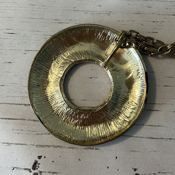 Statement necklace, Red and Gold - Picture 5 of 6